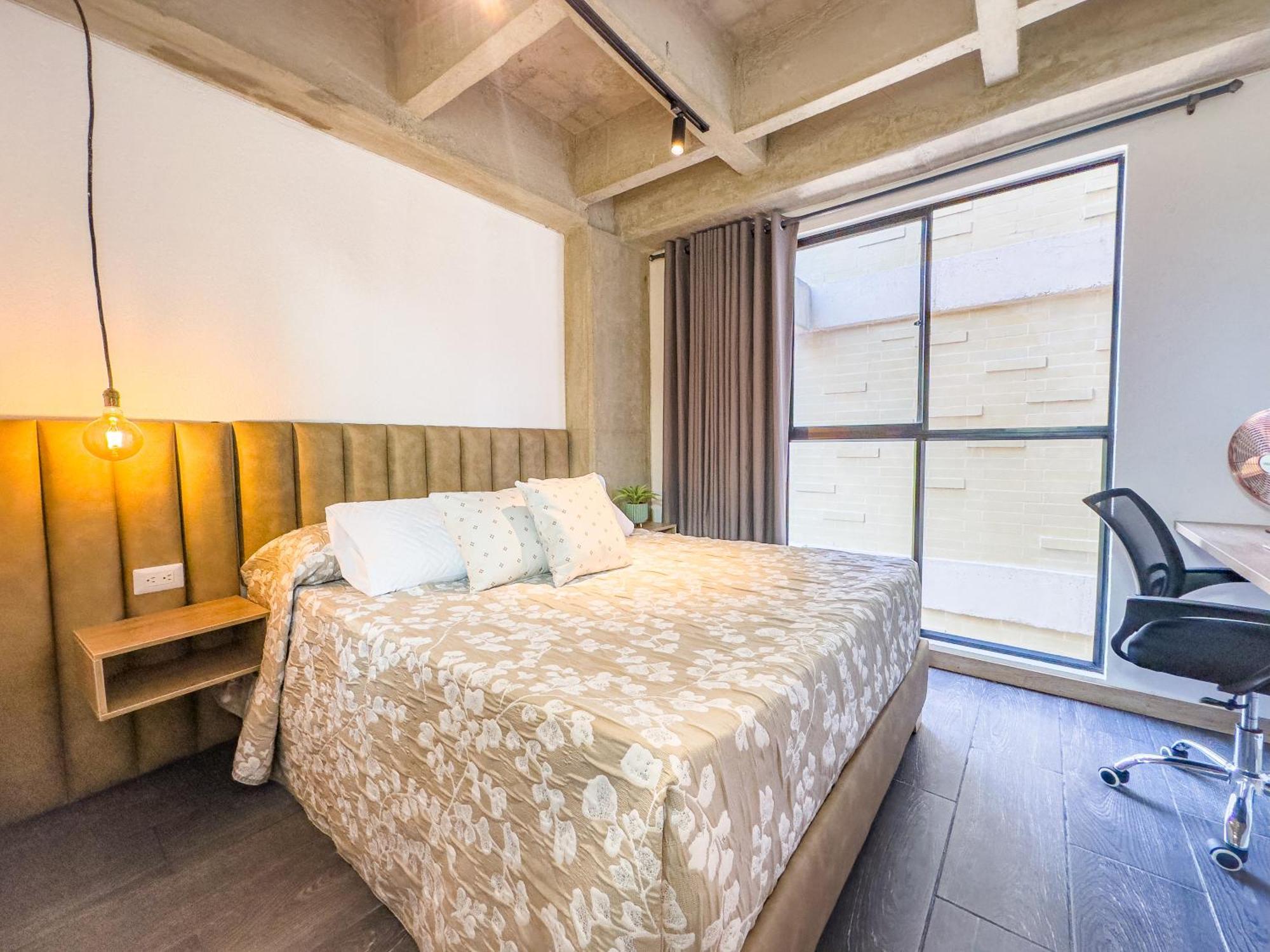 메딜린 B 48 Living By B Rent 아파트 외부 사진